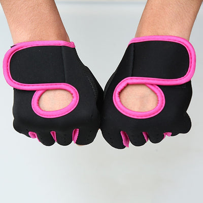 Slip-Resistant Workout Gloves Offer